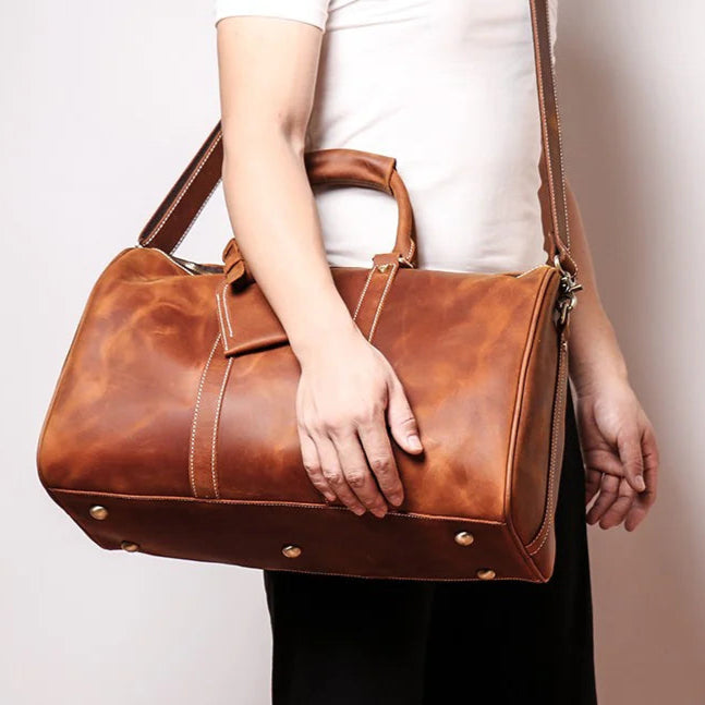 (brown)The Brandt Weekender | Small Leather Duffle Bag - BagNook