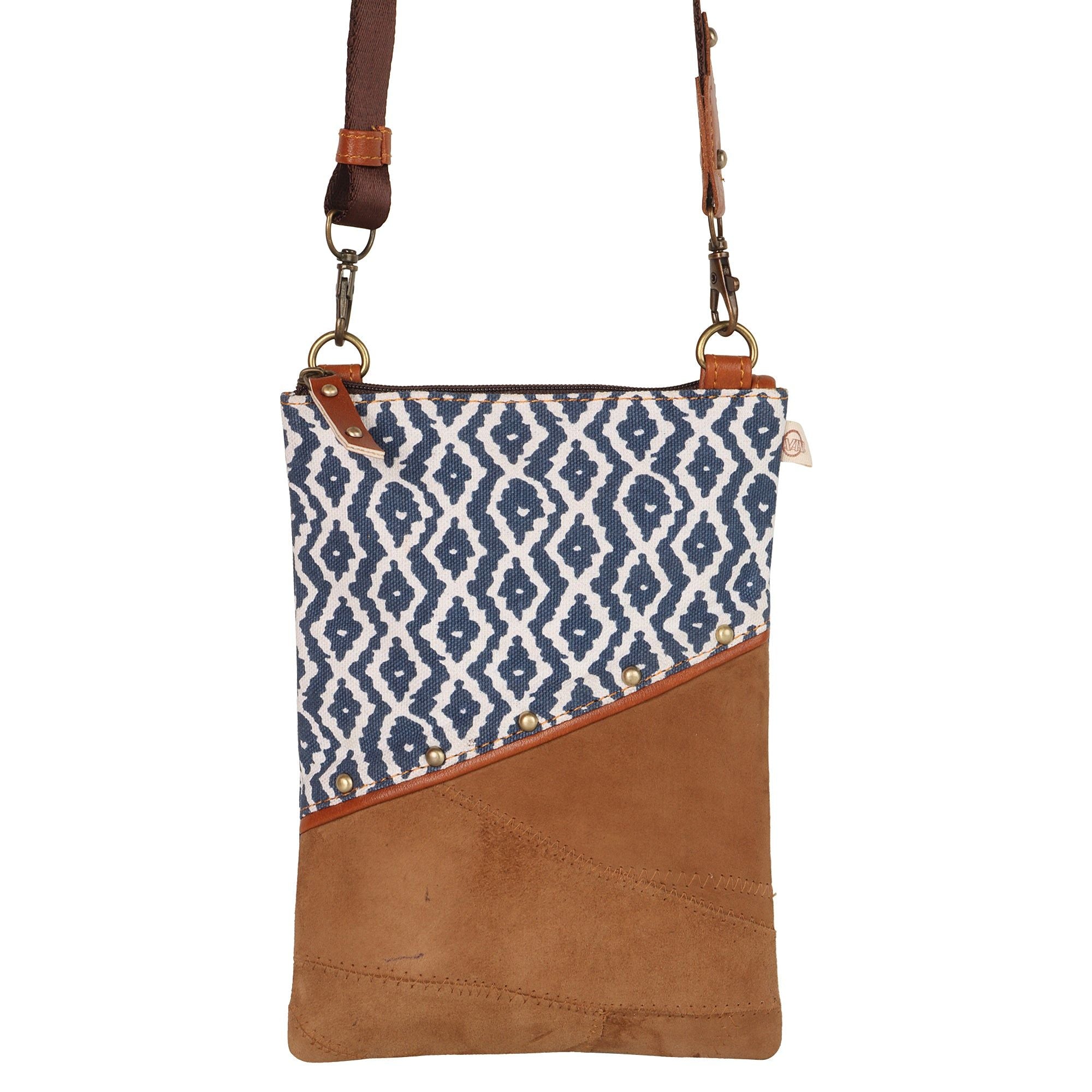 Nomad Brisk Crossbody - Upcycled Leather - BagNook