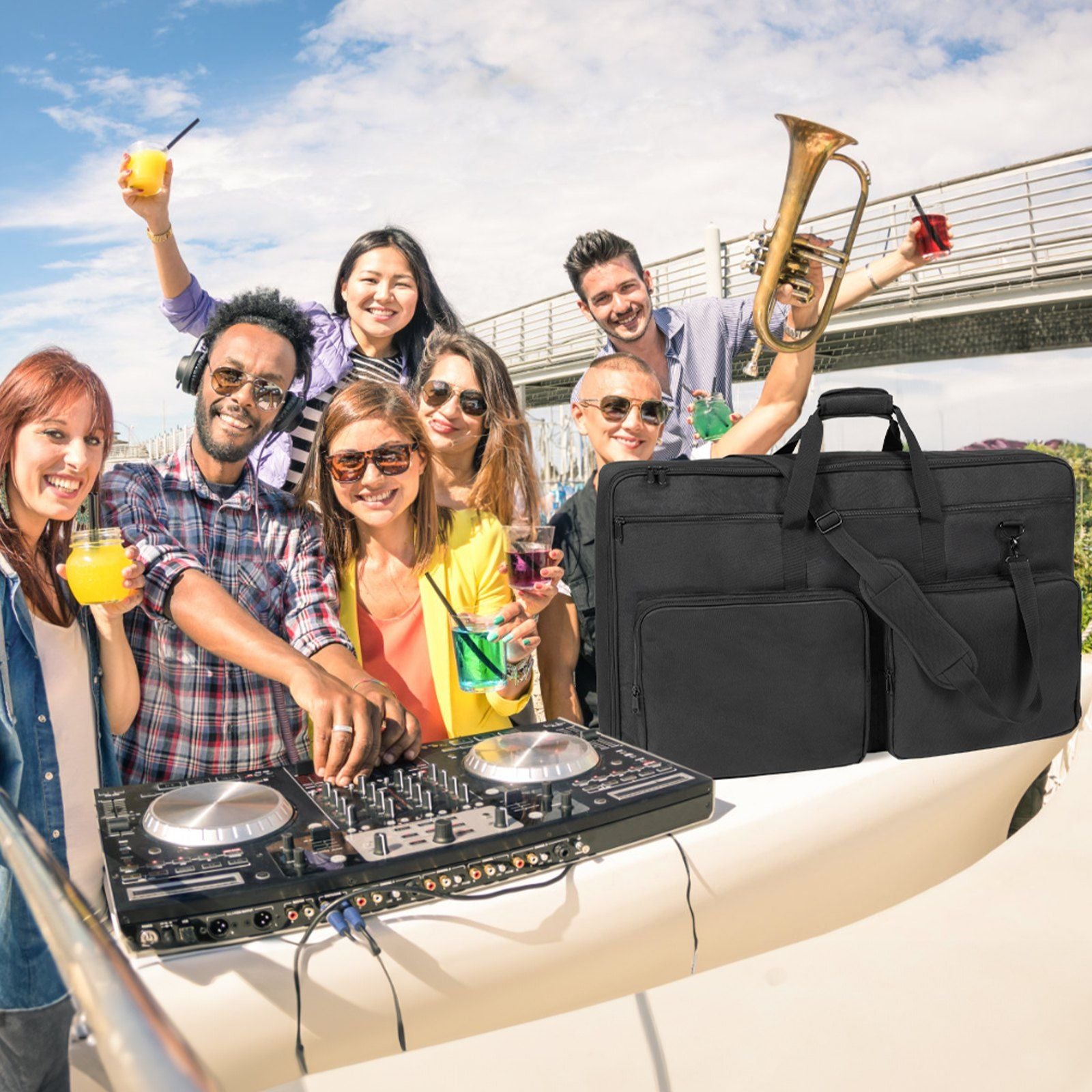 VEVOR Padded DJ Mixer Gig Bag, w/Shoulder Strap (32.6x8.6x20.4) - BagNook