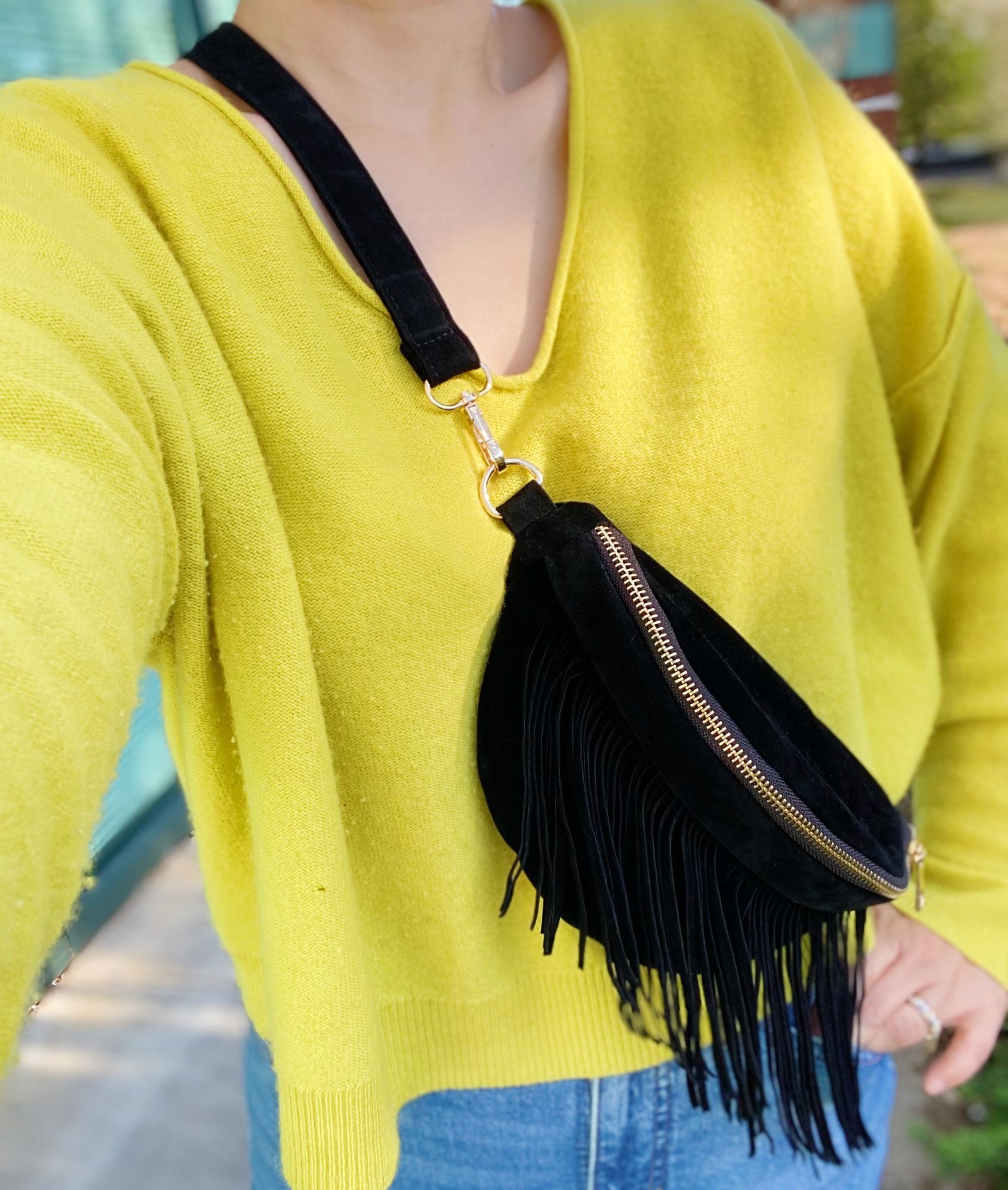 (black)Fringed Or Not Sling Bag w/ Detachable Fringe - BagNook