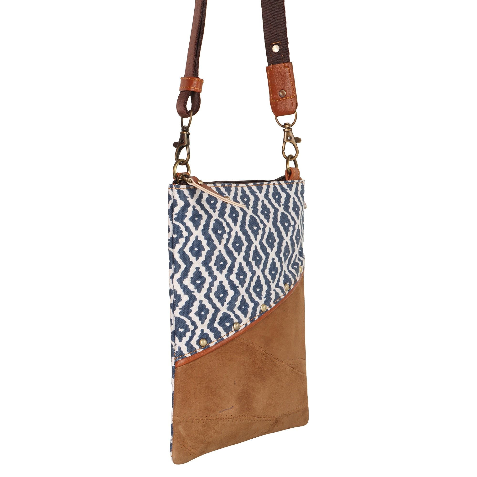 Nomad Brisk Crossbody - Upcycled Leather - BagNook