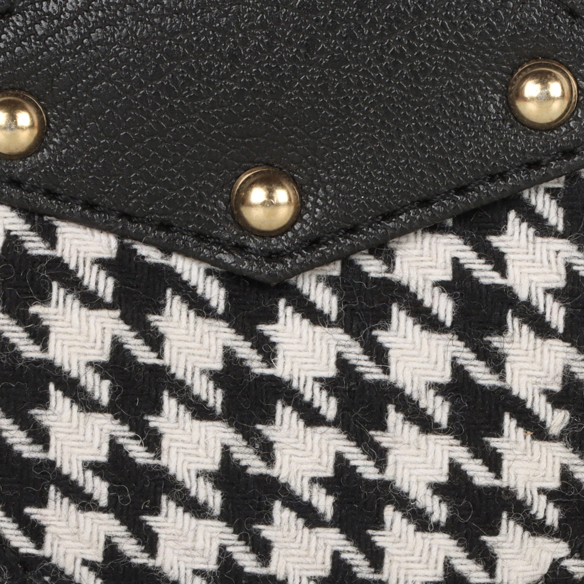 Millie Houndstooth Print Keyfob Coin Purse - BagNook