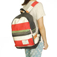 Load image into Gallery viewer, Great Hawaii Fabric Art School Daypack - BagNook

