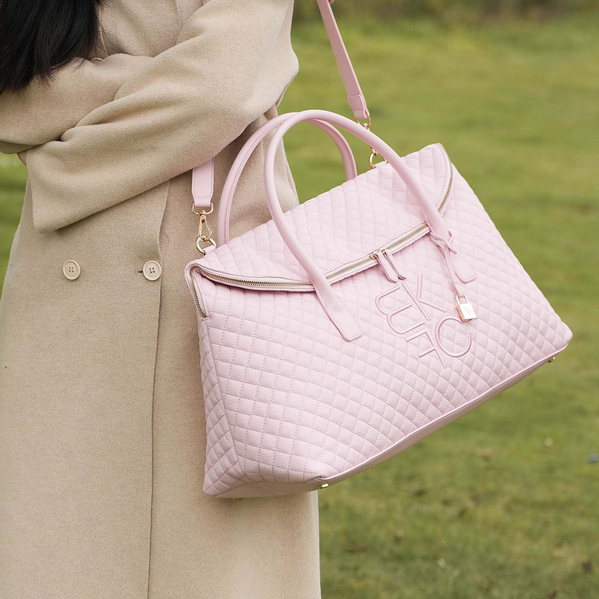 (pink)