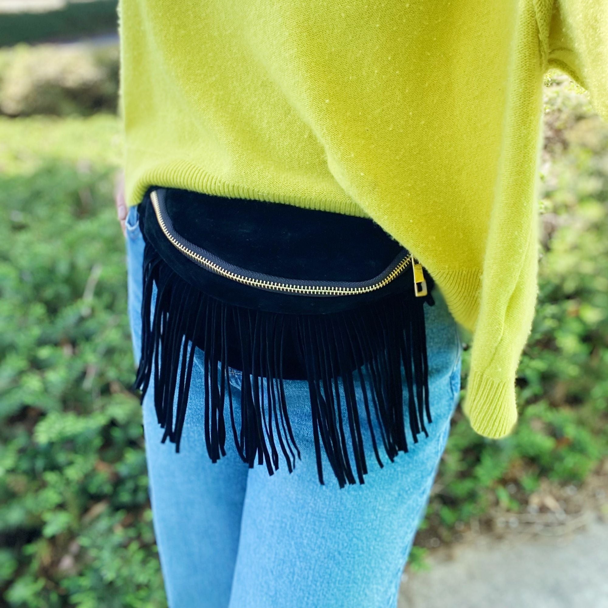 (black)Fringed Or Not Sling Bag w/ Detachable Fringe - BagNook