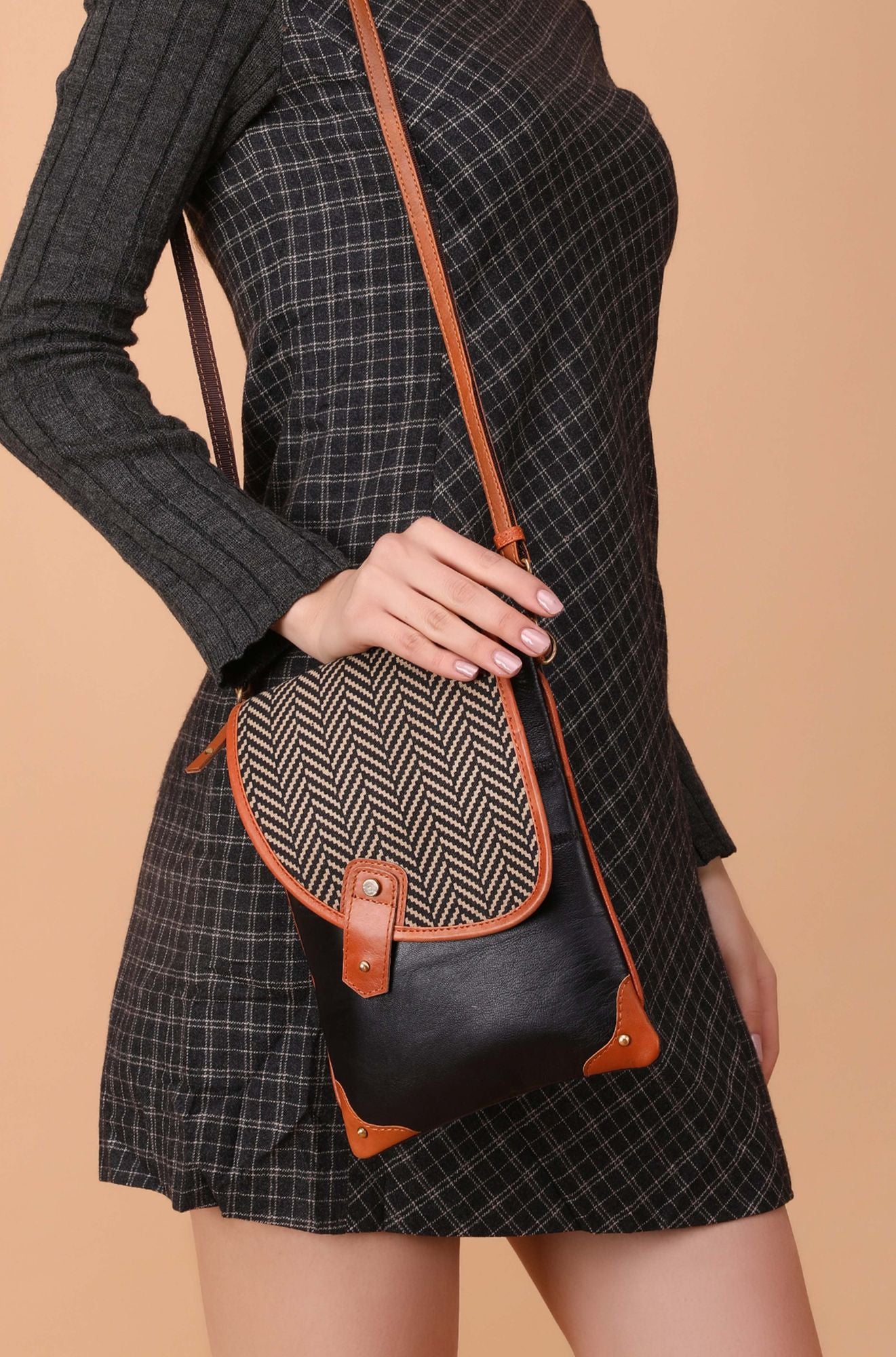Tracker Noho Crossbody - Upcycled Leather - BagNook