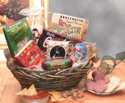 Gift Basket | Classic Snack Gift Basket (Med) - BagNook